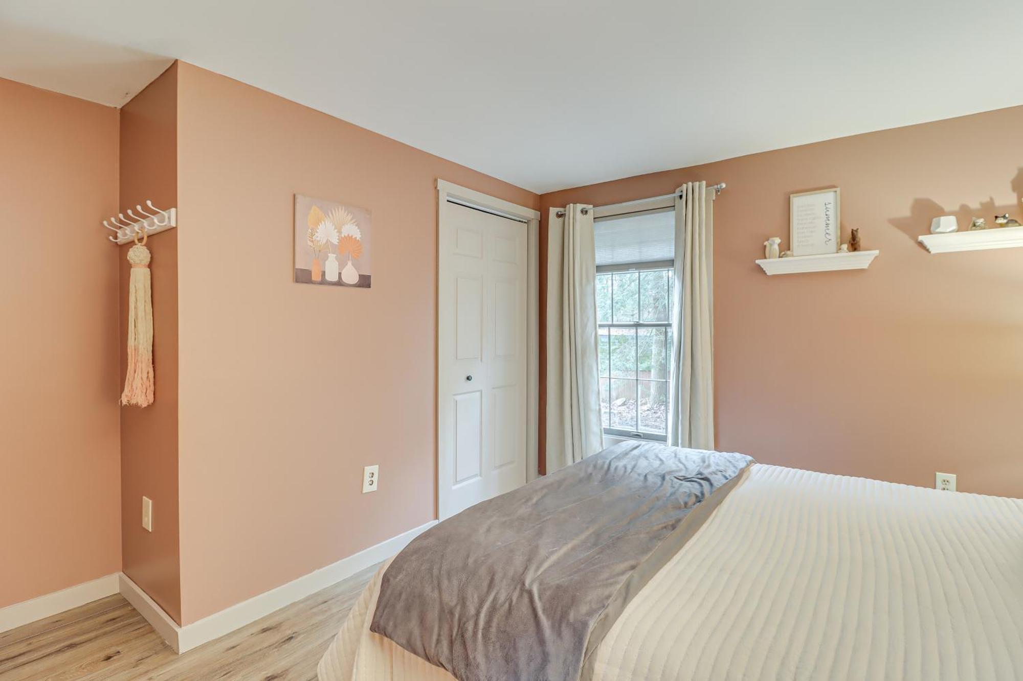Quaint Jim Thorpe Cabin Retreat, Walk To Beach! Eksteriør billede