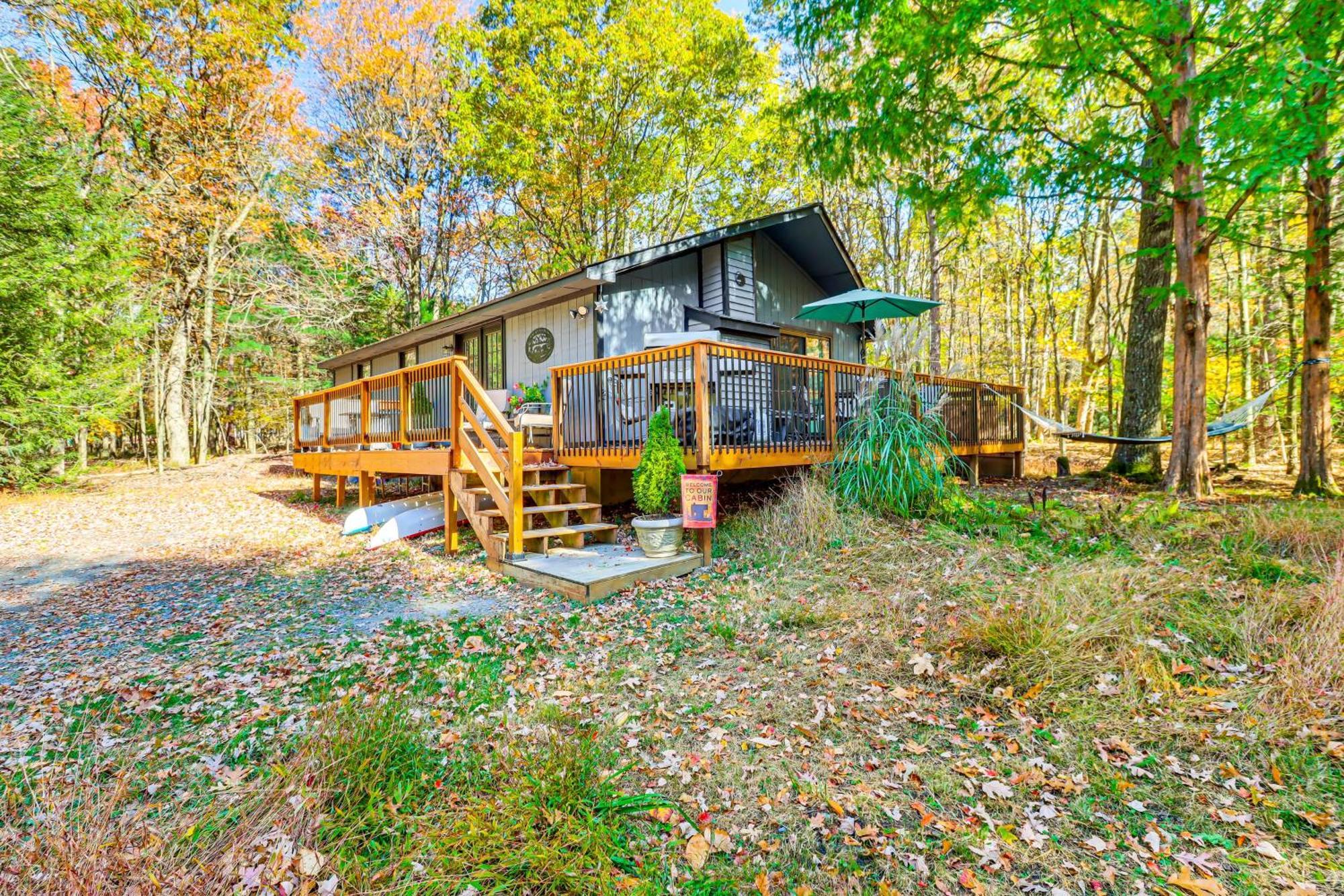 Quaint Jim Thorpe Cabin Retreat, Walk To Beach! Eksteriør billede